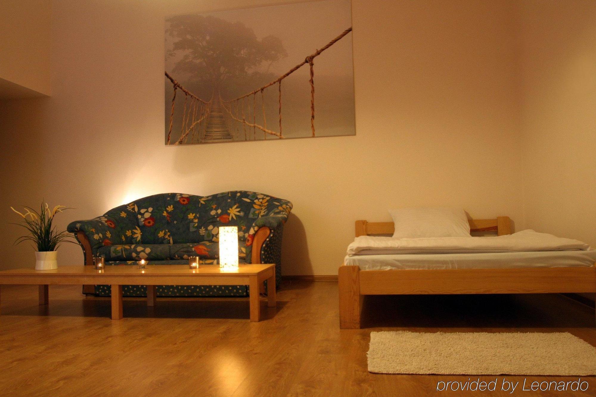 Frolic Goats Hostel Poznań Kamer foto