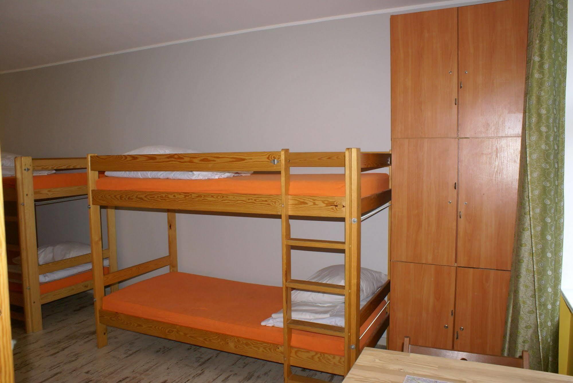 Frolic Goats Hostel Poznań Buitenkant foto