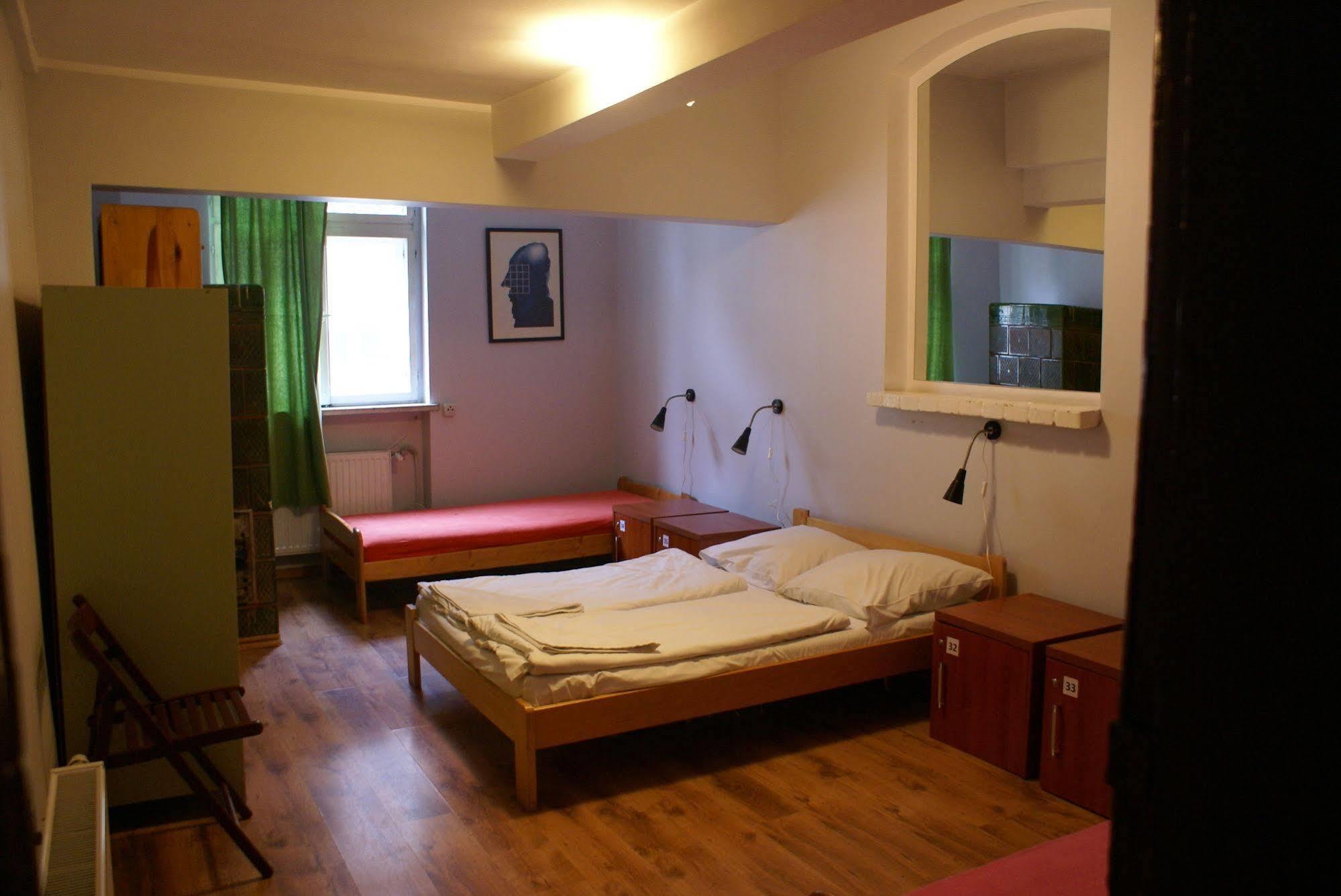 Frolic Goats Hostel Poznań Buitenkant foto